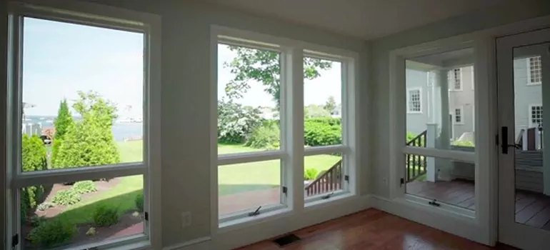 Double-hung Window Repair in Riverview, FL