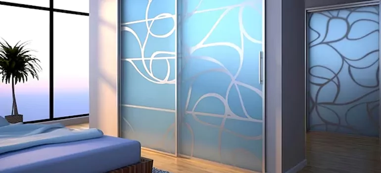 Frosting Glass Cabinet Doors in Riverview, FL