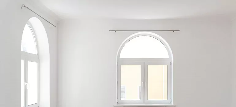 Small Hopper Window in Riverview, FL